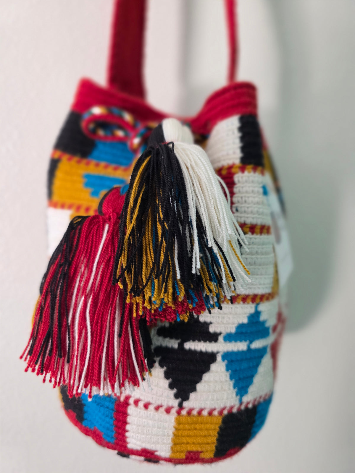 Andes Prism- Medium Wayuu Mochila Bag- Multi Color RO11