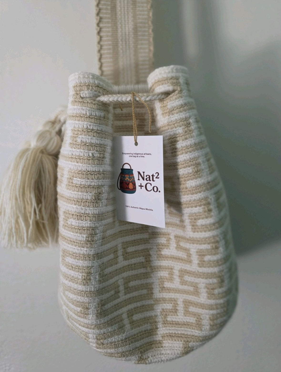 Chevron de Medianoche - Authentic Handmade Wayuu Mochila Bag – Medium Everyday Shoulder Bag – Fair Trade