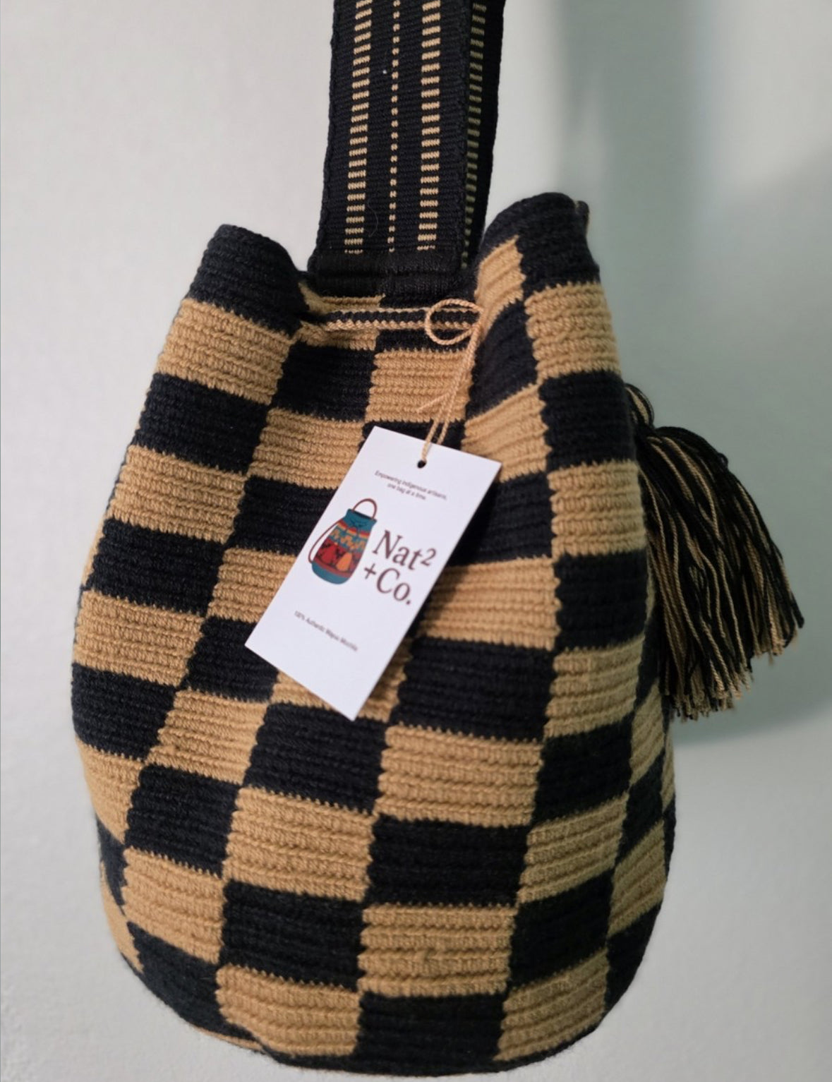 Cuadro Espresso - Handmade Wayuu Mochila Bag Medium Fair Trade